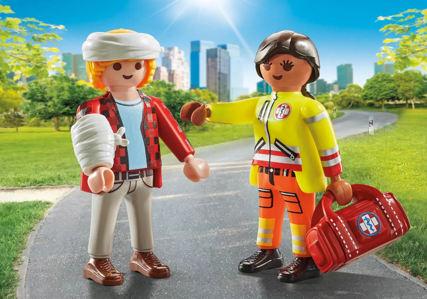 Bohaterowie Dnia Codziennego | My Life | PLAYMOBIL DuoPack Sanitariusz z pacjentem